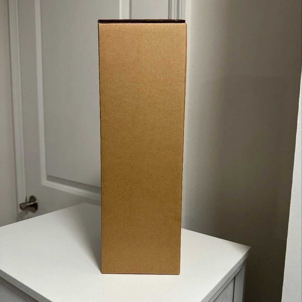 Red Valentine's Day Stanley - Target - 40 oz - Picture 3 of 8